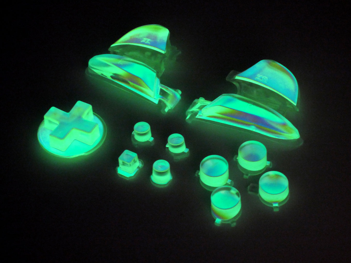 Dichroic Opal Button Set