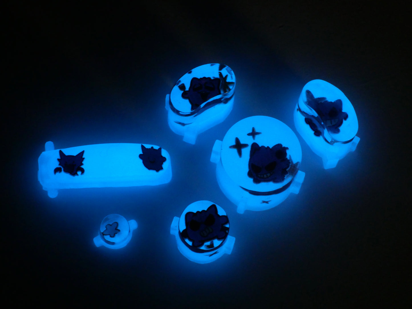 Glow-N-the-Dark Gengar Gamecube Ultimate Buttons Flats