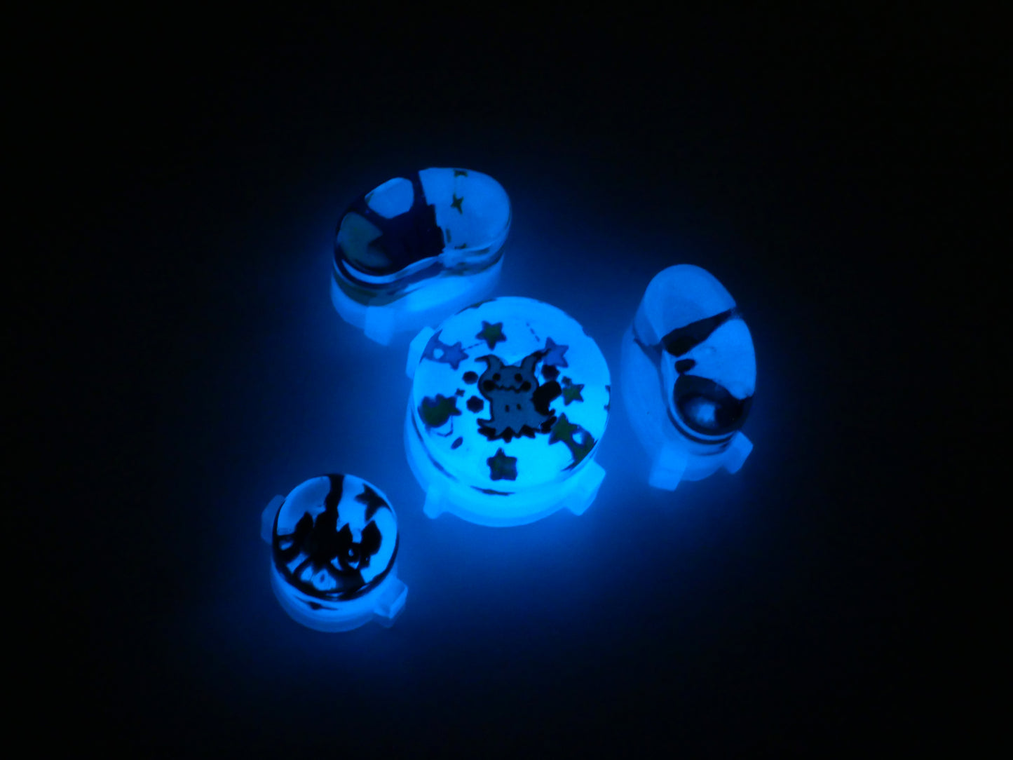 Glow-N-the-Dark Ghost Gamecube Ultimate Buttons Bald