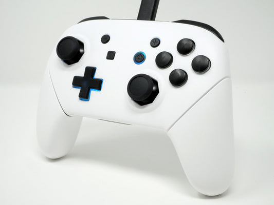 White and Black Mouseclick ProGCC V3.2 Wired