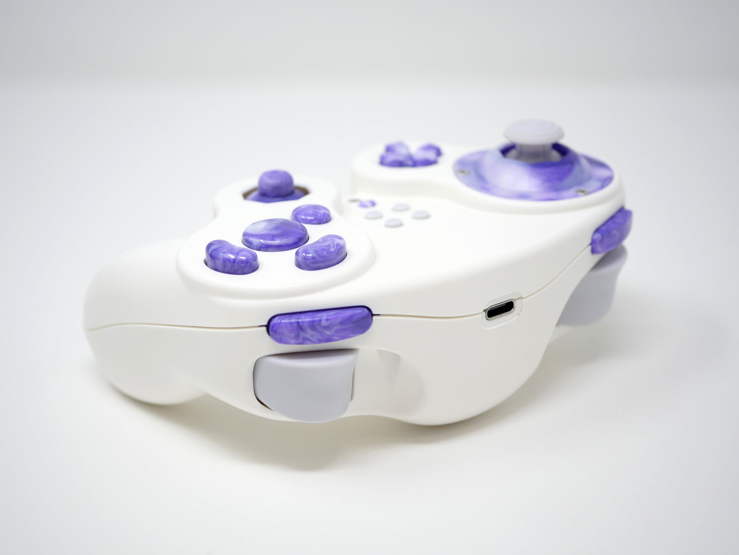 White Gamecube Ultimate Kick Starter Edition