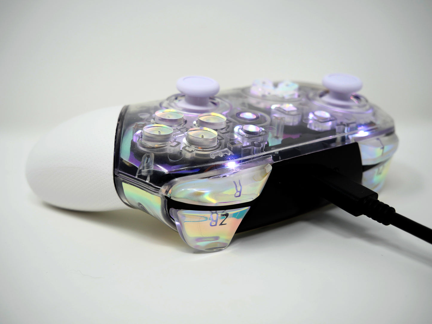 Opal and White ProGCC V3S Wired