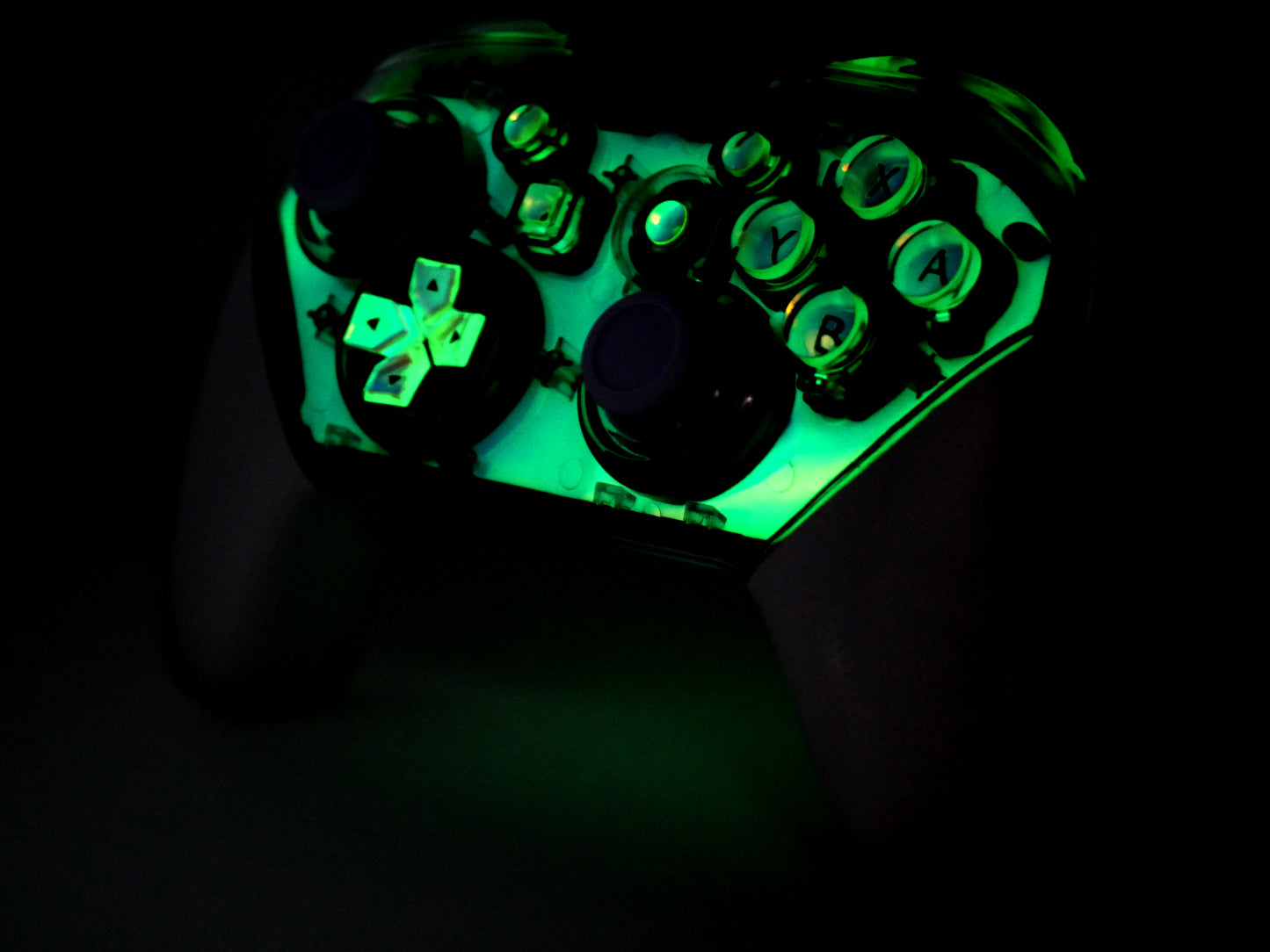 Opal and White ProGCC V3S Wired